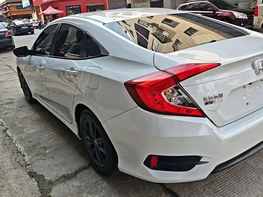 Civic 220 TURBO CVT Power Motion CN-VI