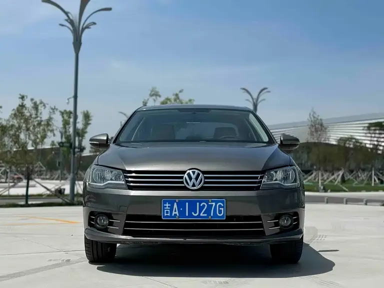 Volkswagen Bora 1.6 L Auto Comfort