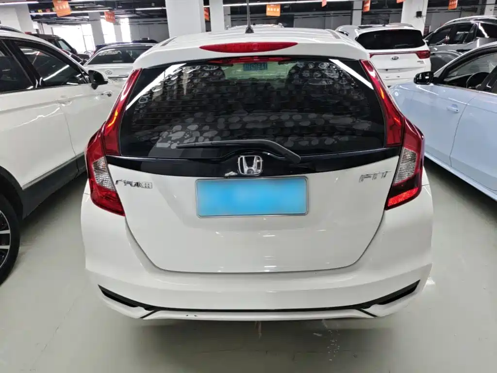 Fit 1.5 L CVT Comfort