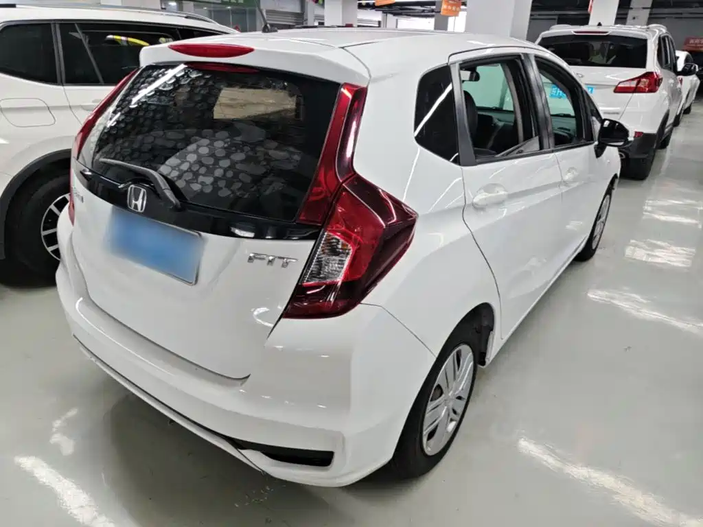 Fit 1.5 L CVT Comfort