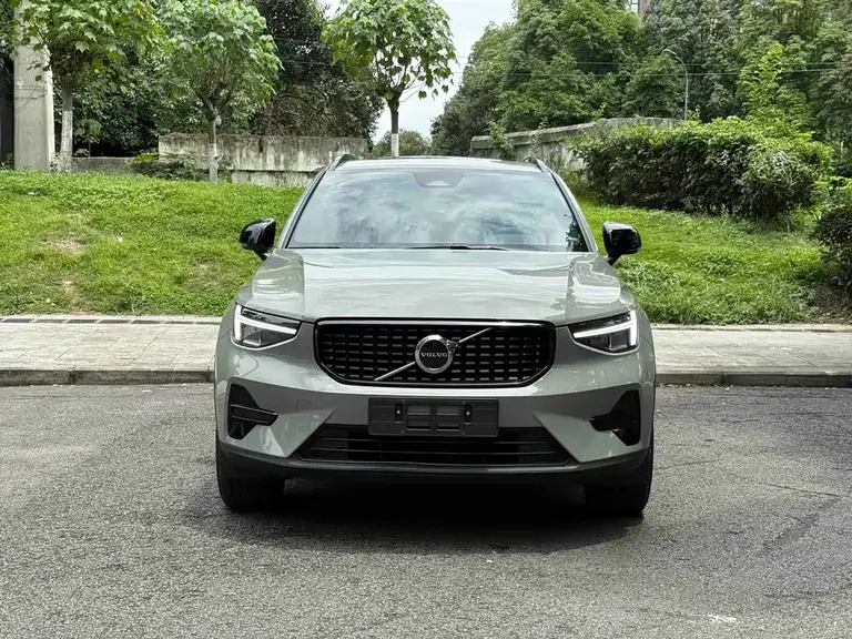 Volvo XC40 沃尔沃XC40 2023款 B3 智远运动版