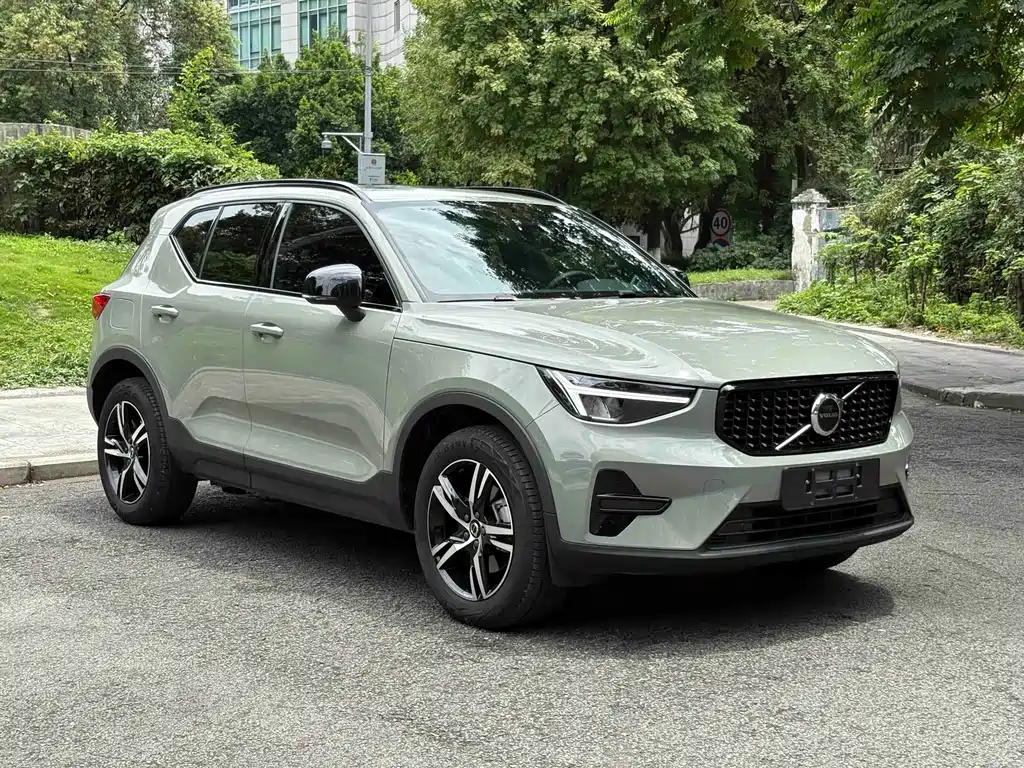 Volvo XC40 沃尔沃XC40 2023款 B3 智远运动版
