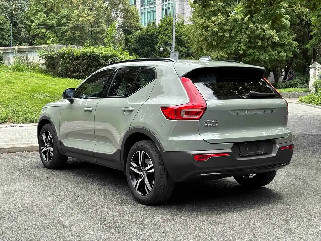 Volvo XC40 沃尔沃XC40 2023款 B3 智远运动版