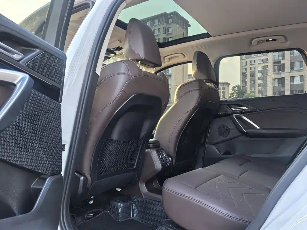 BMW X1 sDrive20 Li X Design Package