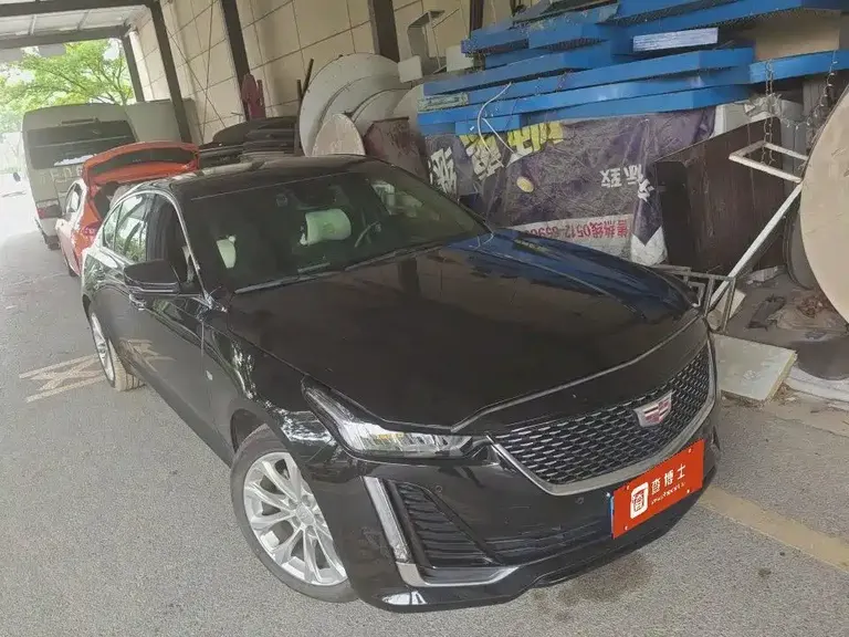 Cadillac CT5 28 T Luxury (Standard)