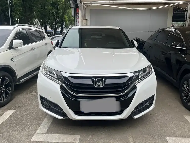 Honda UR-V 240 TURBO 2 WD Classic CN-V