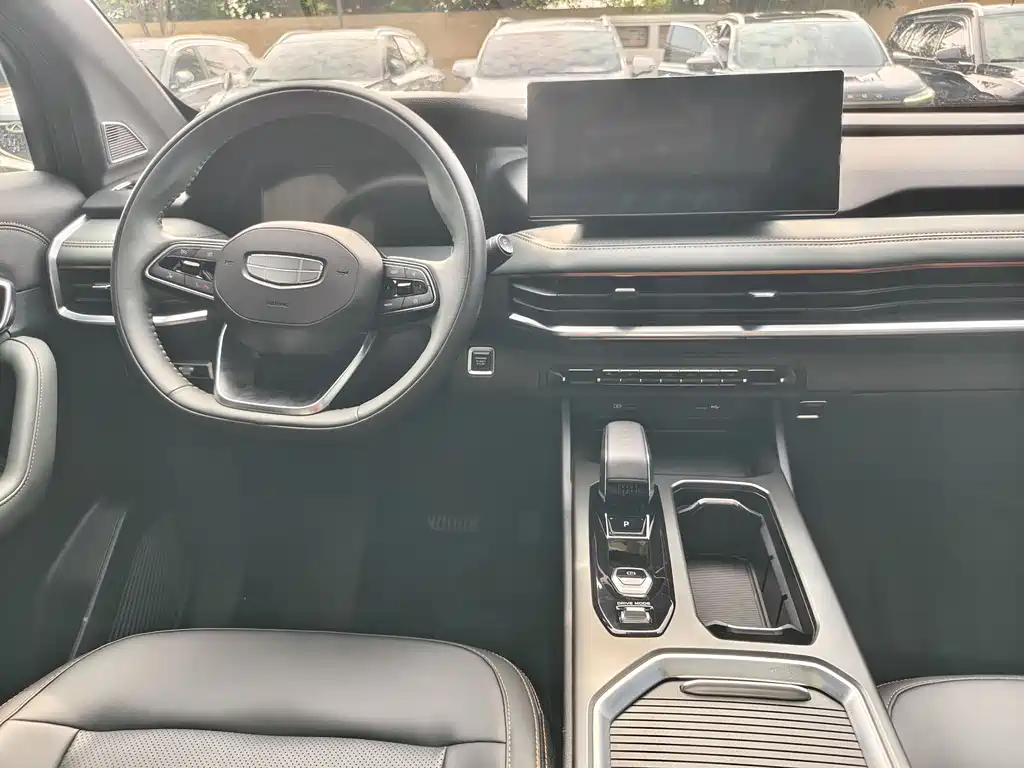 Haoyue L 2.0 T DCT Luxury