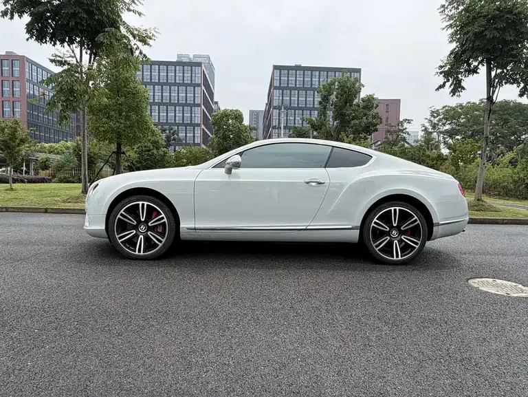 Bentley Continental GT 6.0 T GT Speed