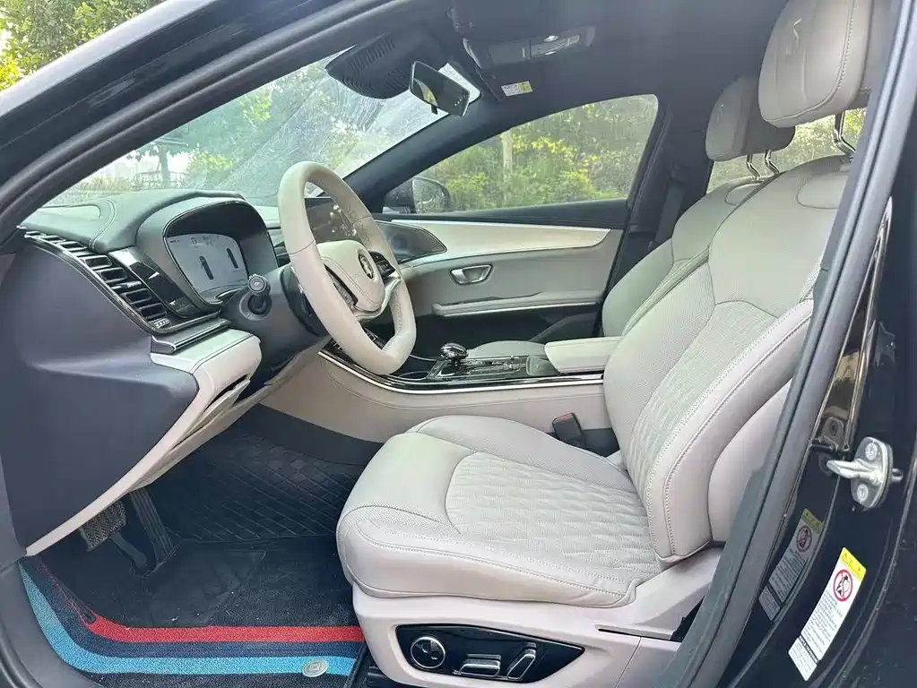 Han DM-i Smart Drive 125 KM Comfort