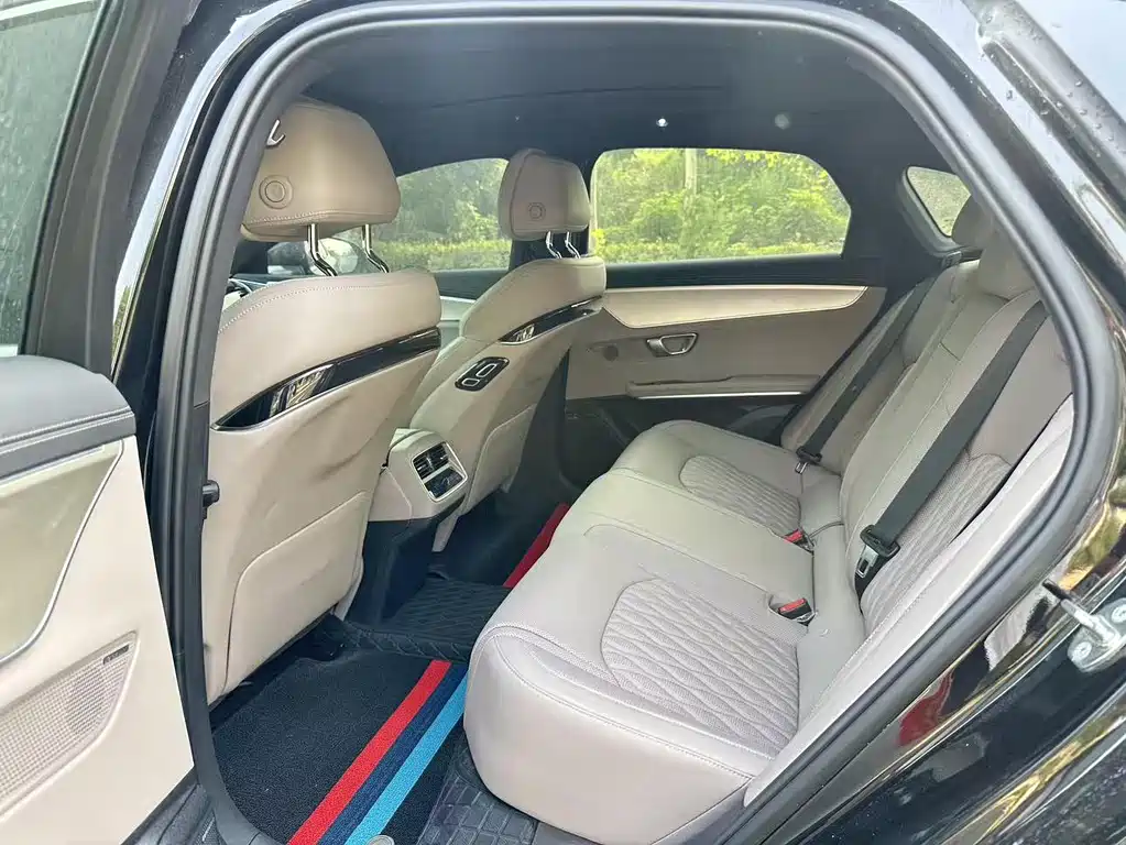 Han DM-i Smart Drive 125 KM Comfort