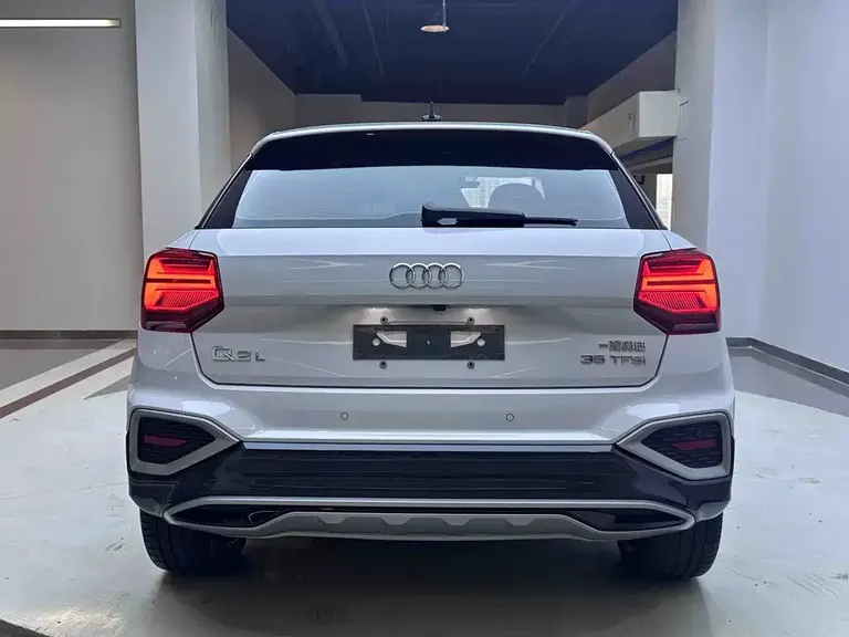 Audi Q2 L 35 TFSI Luxury Elegant
