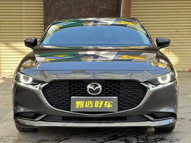 Mazda 3 Axela 2.0 L Auto Quality Wise Obsidian