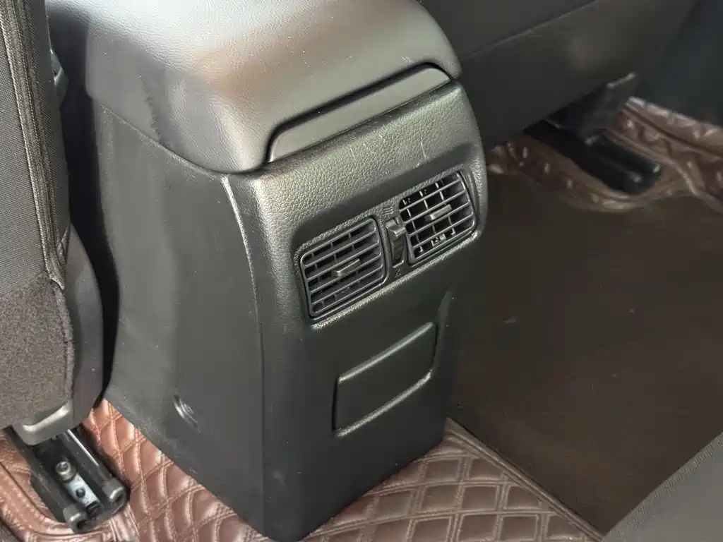 Sylphy 1.6 XE CVT Comfort Enjoyment