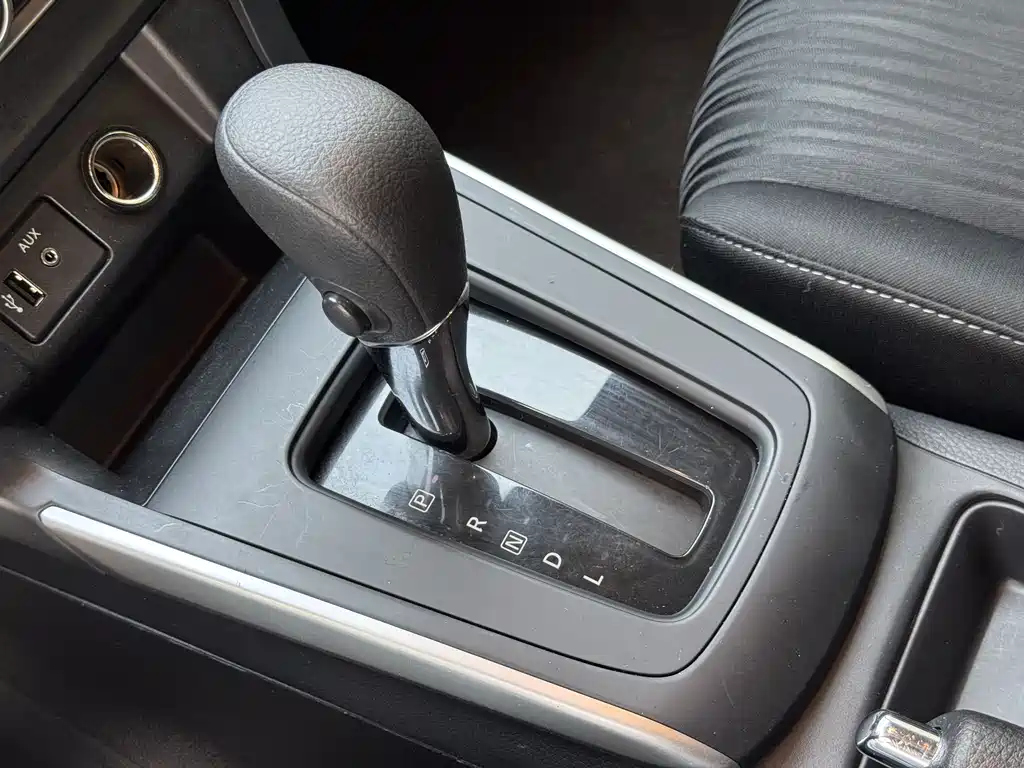 Sylphy 1.6 XE CVT Comfort Enjoyment