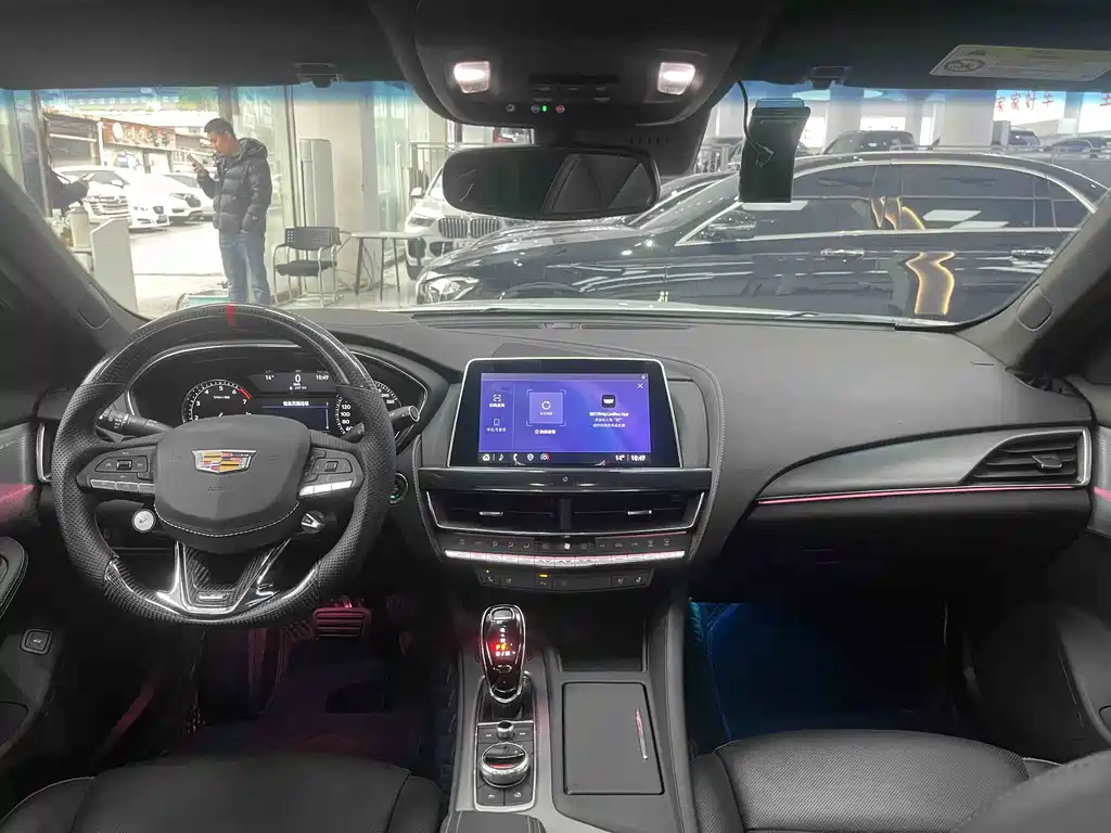Cadillac CT5 28 T Luxury