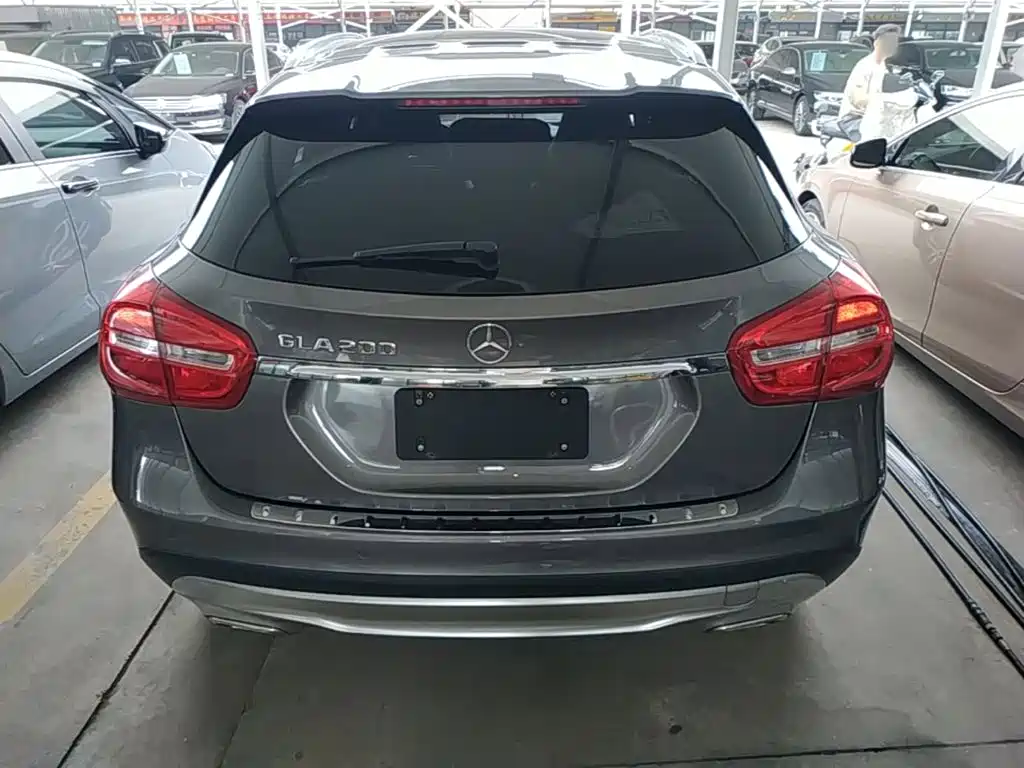 Mercedes-Benz GLA GLA 200 Fashion