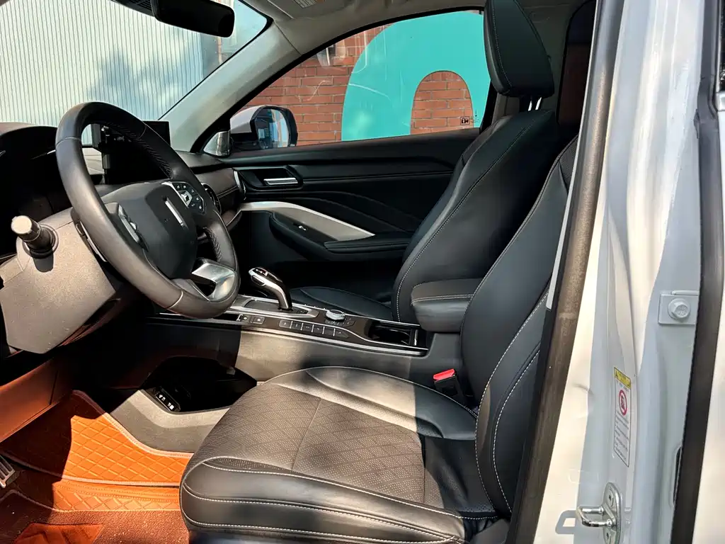WEY VV6 2.0 T 2 WD Flagship CN-V