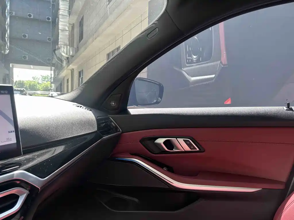BMW 3 Series 330 i M Sport Night Package
