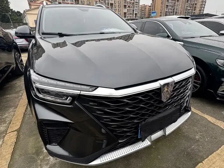 Roewe RX5 PLUS 330 TGI Auto Leading Trend Smart Value