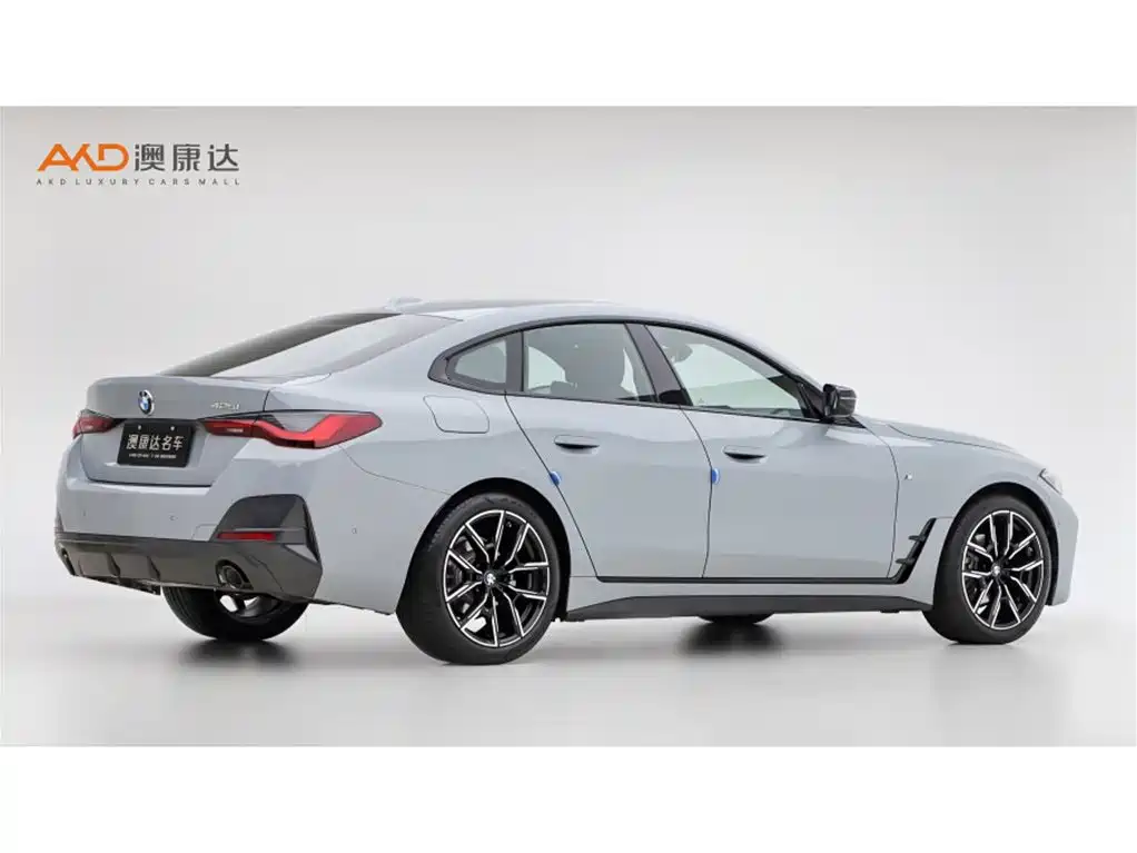 BMW 4 Series 宝马425 i/2.0 T/23款/Gran Coupe M运动曜夜套装