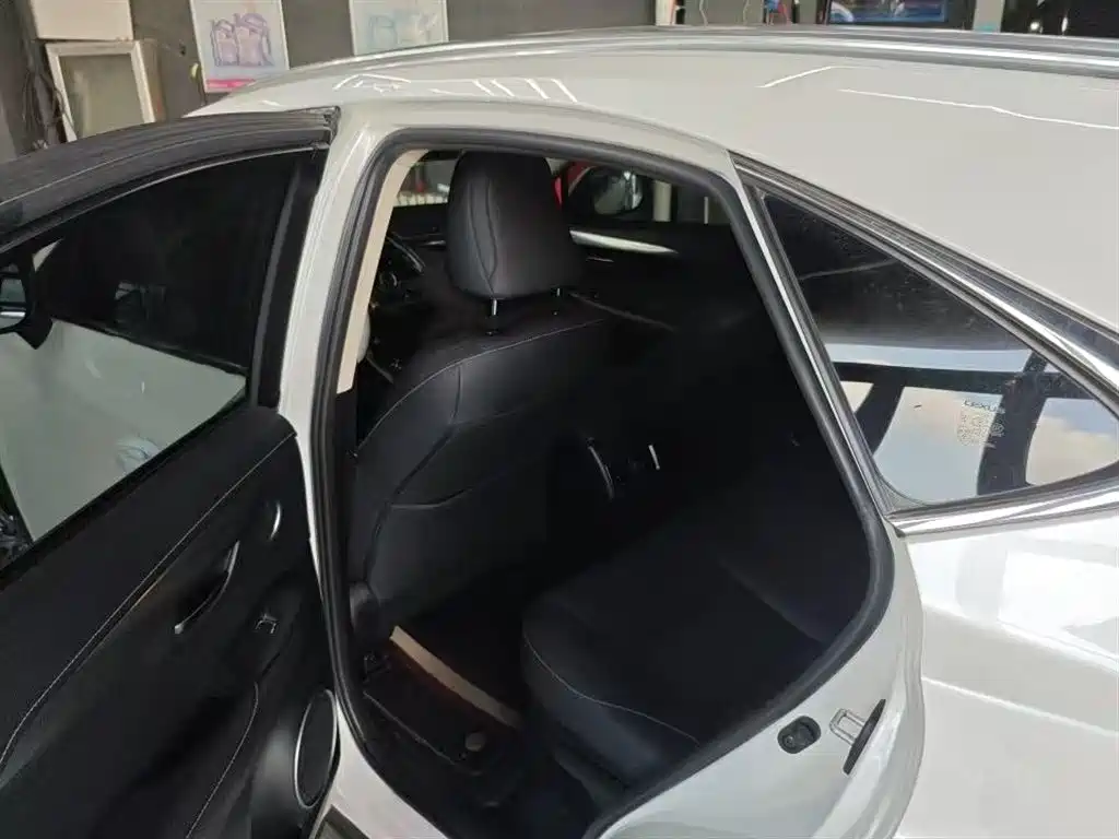 Lexus NX 300 AWD Sharp Style