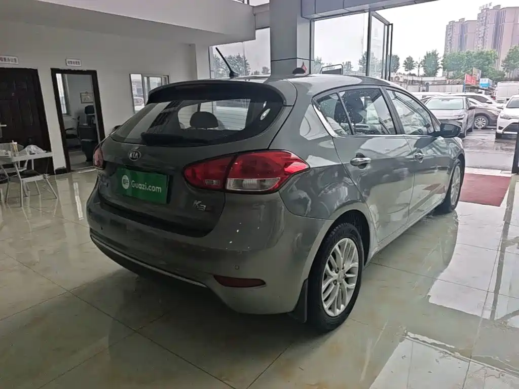 Kia K3 S 起亚K3 S 2014款 1.6 L 自动GLS