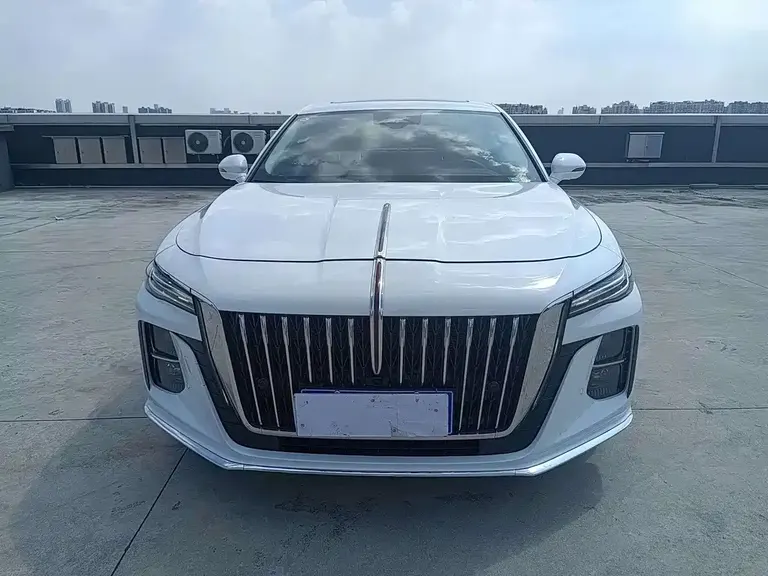 Hongqi H5 2.0 T Auto Connected Flagship