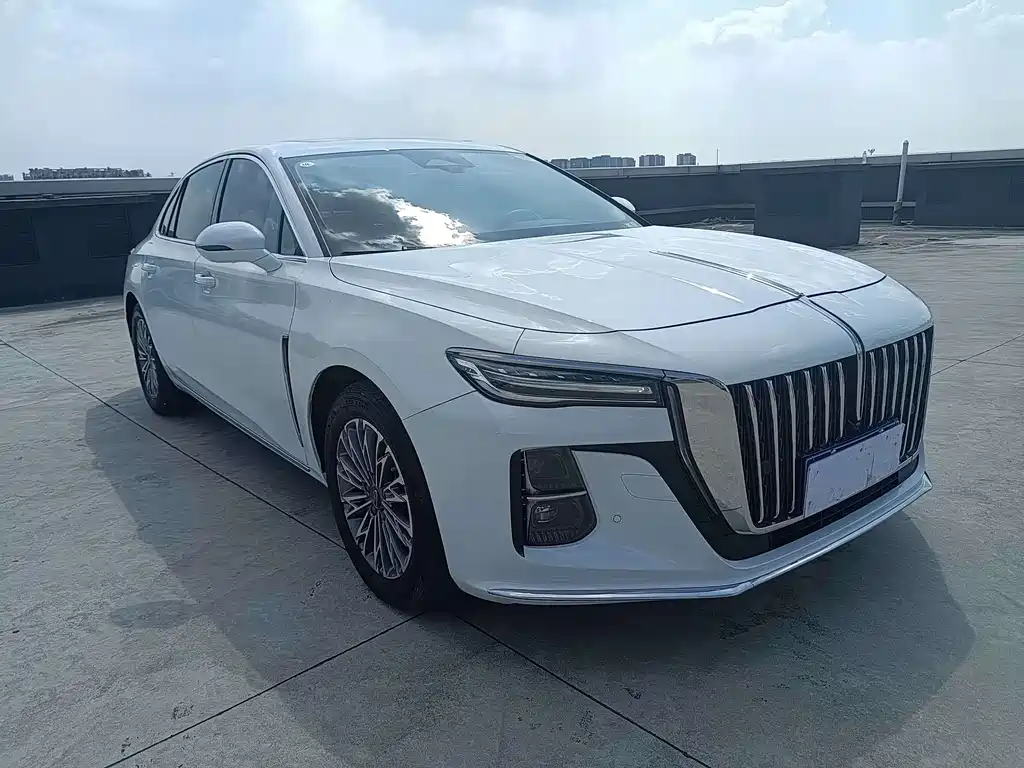 Hongqi H5 2.0 T Auto Connected Flagship