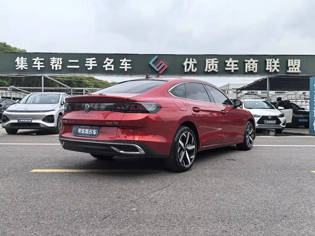 Lamando Lamando L 280 TSI DSG Spicy Cool