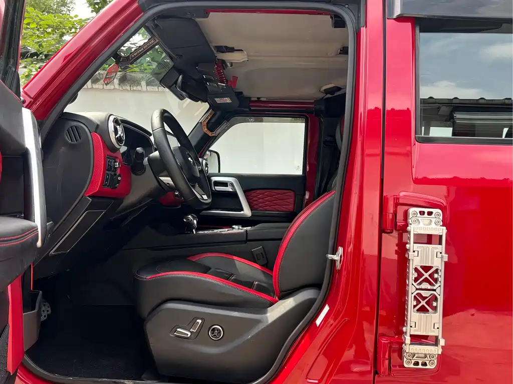 BAIC BJ40 PLUS 2.3 T Auto 4 WD Flagship CN-V