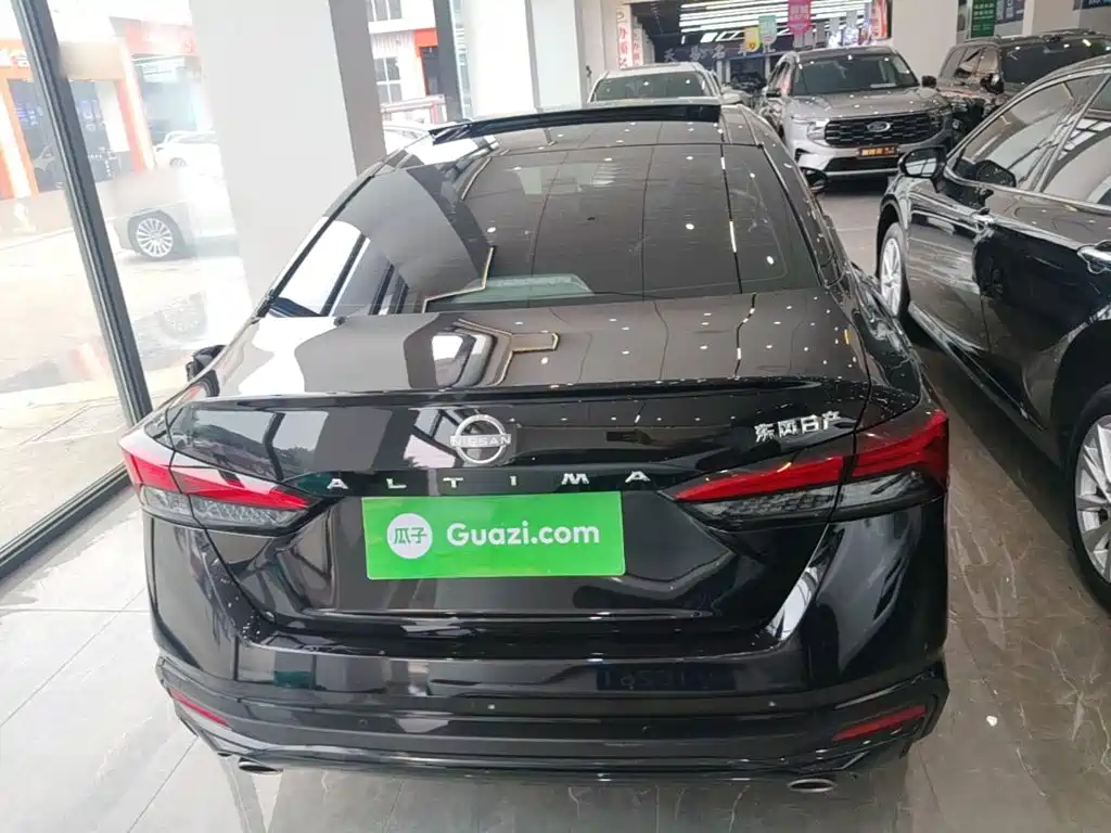 Teana 2.0 L XL-TLS Joy