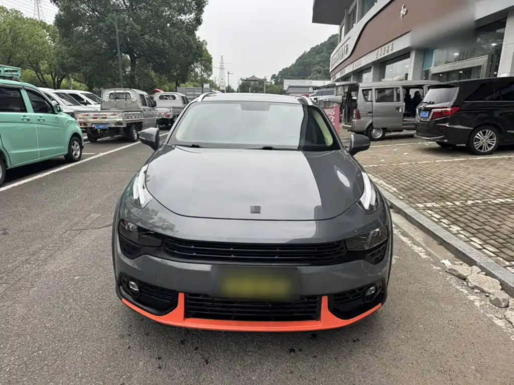 Lynk & Co 02 1.5 T DCT 2 WD Shine CN-V