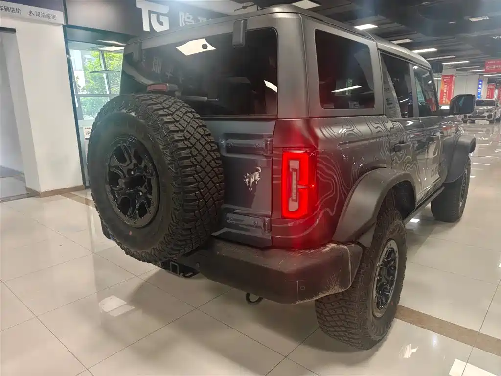 Ford Bronco 2.3 T Badlands