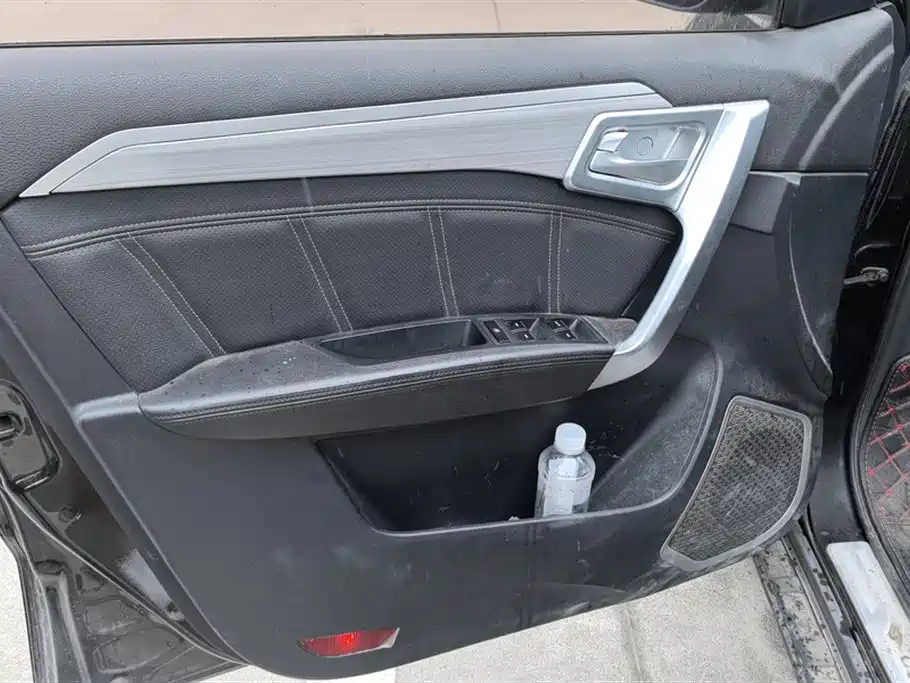 Vision X6 1.3 T CVT Flagship