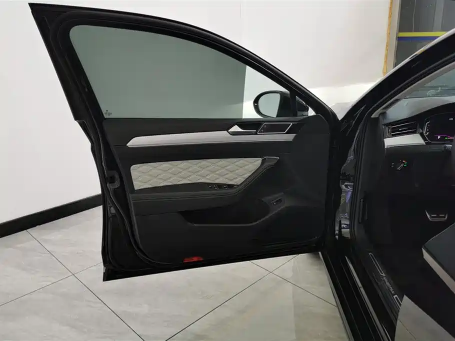 Magotan Public Enjoyment 330 TSI DSG Luxury