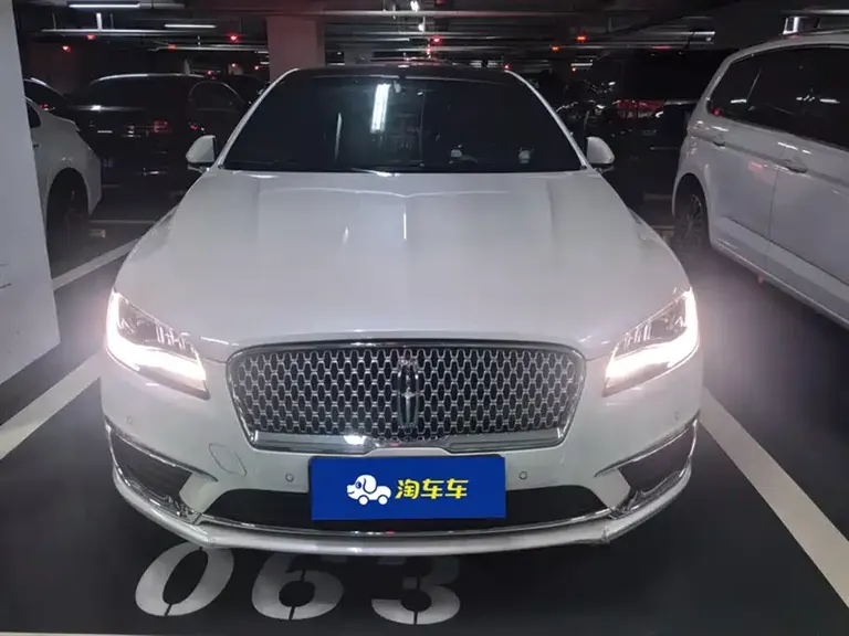 Lincoln MKZ 2.0 T Graceful