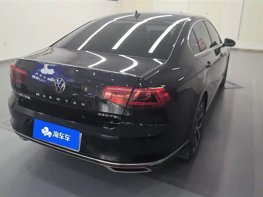 Magotan 330 TSI DSG Leading