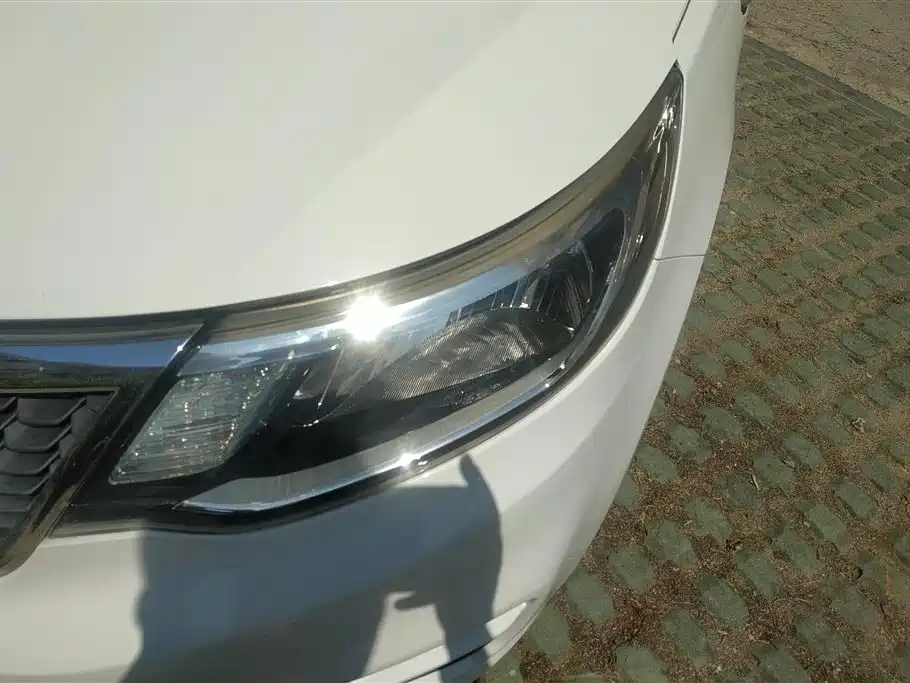Kia K2 Sedan 1.4 L AT GLS