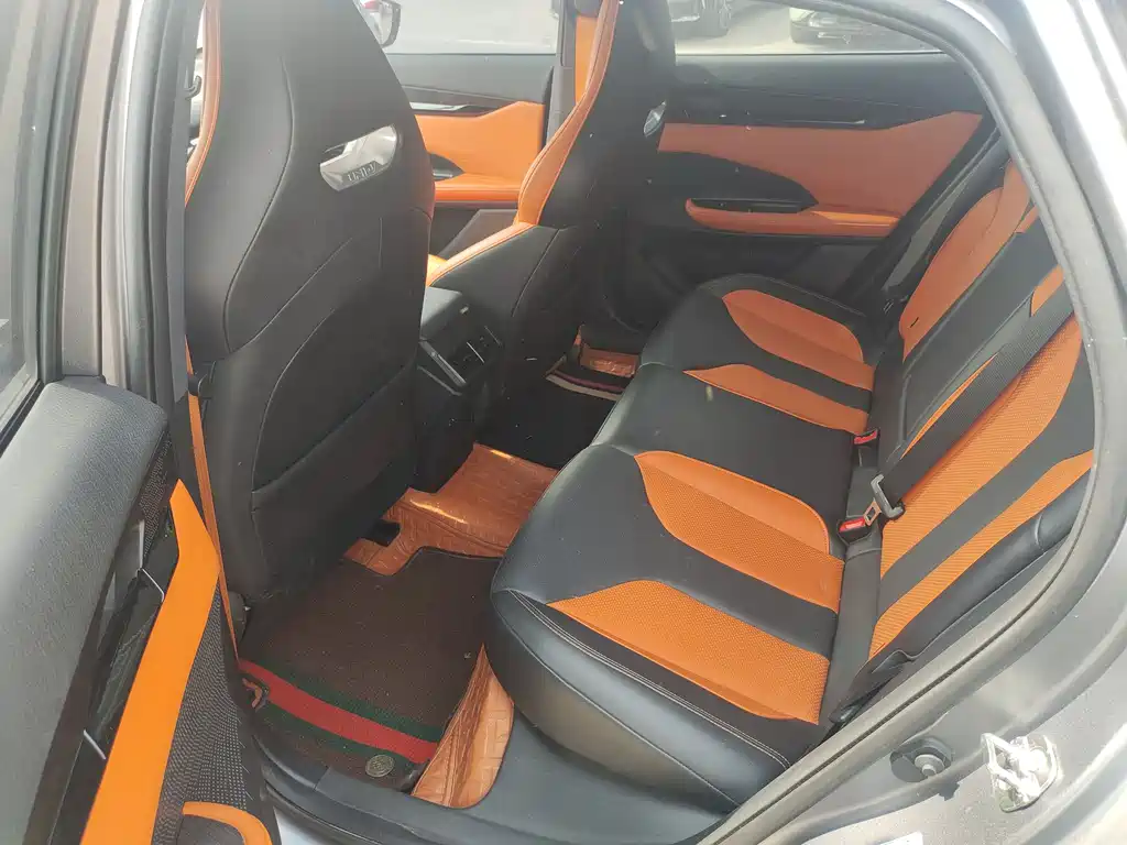 Changan UNI-V 2.0 T Classic Sport