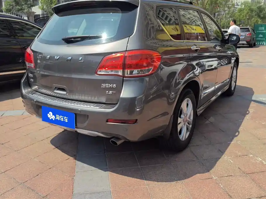 Haval H6 哈弗H6 2013款 升级版 1.5 T 手动四驱精英型