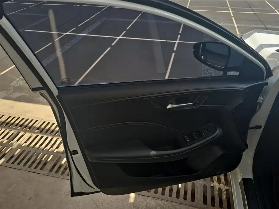 Roewe i5 1.5 L Manual Comfort Enjoyment