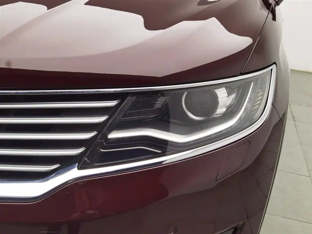 Lincoln MKX 2.0 T 4 WD Graceful