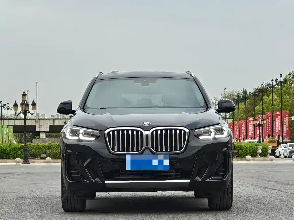 BMW X3 xDrive25 i M Sport Package