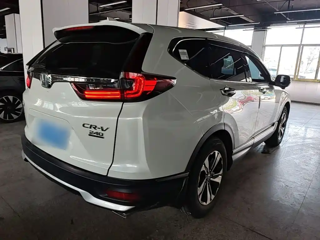 Honda CR-V 240 TURBO CVT 2 WD Style
