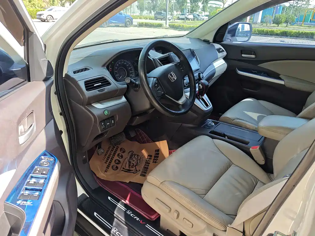 Honda CR-V 2.4 L 4 WD Luxury