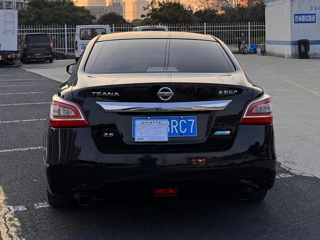 Teana 2.5 L XL Upper Tech