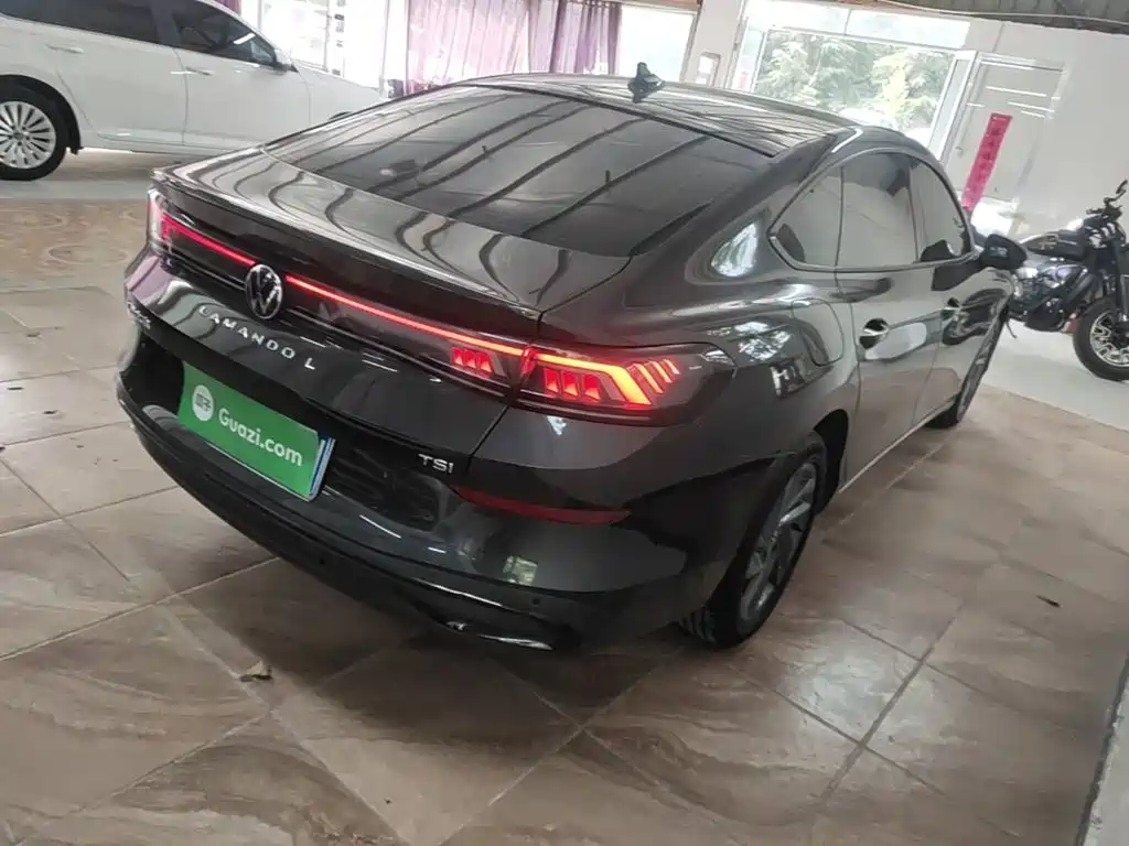 Lamando Lamando L 200 TSI DSG