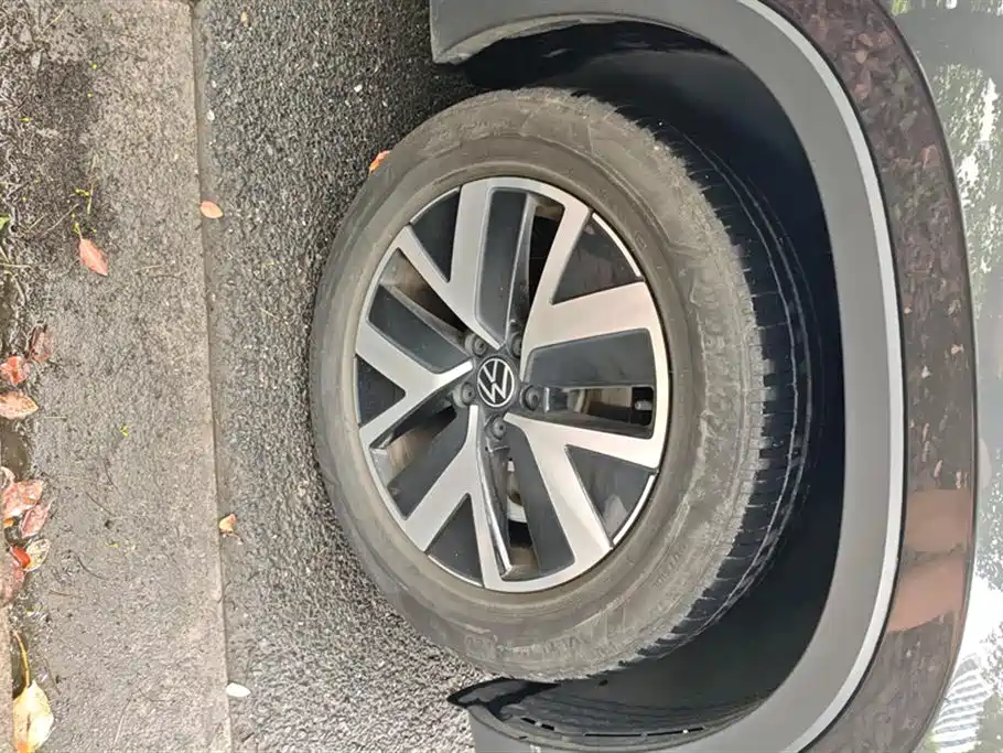 Tayron 330 TSI 2 WD Luxury Plus Advanced