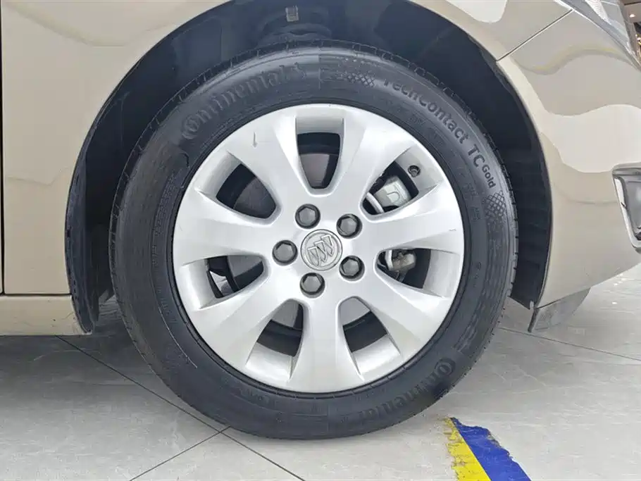 Regal 1.6 T Leading Tech