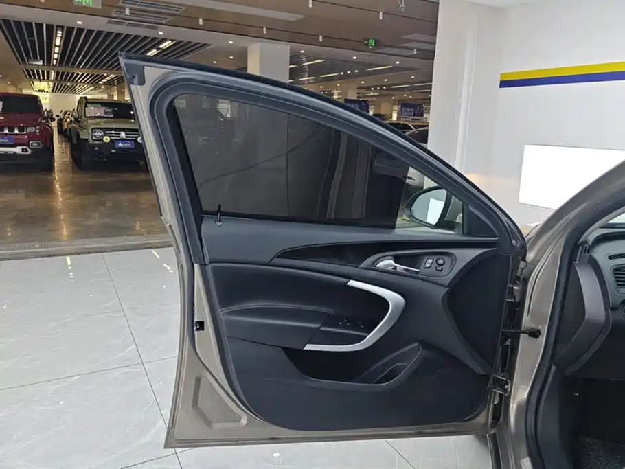 Regal 1.6 T Leading Tech